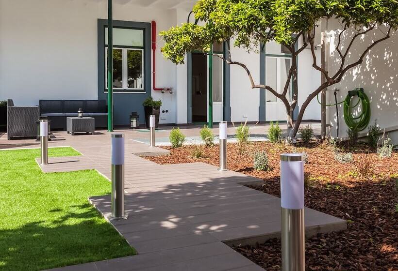 پانسیون Vila Garden Guesthouse