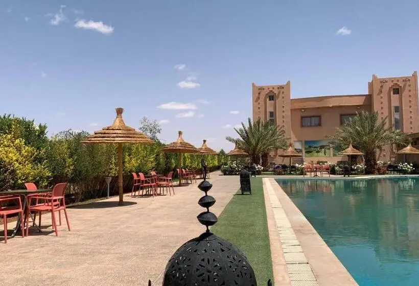 هتل Oasis Palace