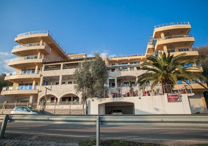 Hotel Apartments Raymond