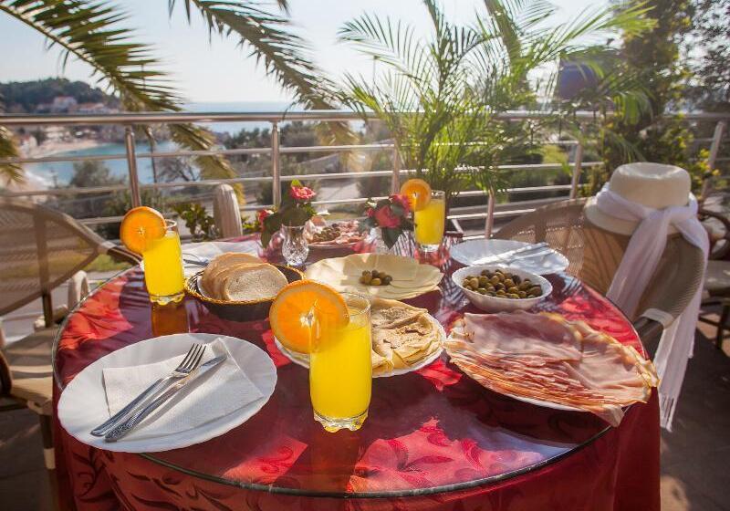 Hotel Apartments Raymond