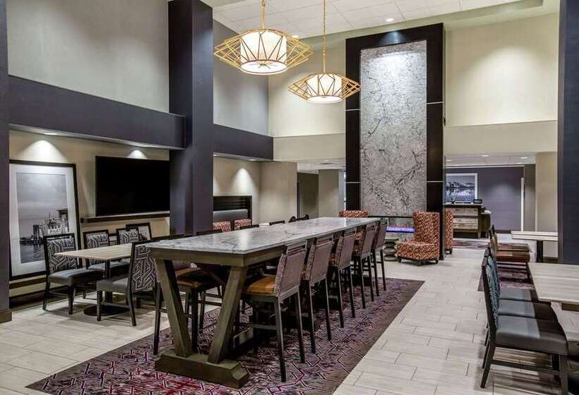 בית מלון כפרי Hampton Inn & Suites Reno/sparks