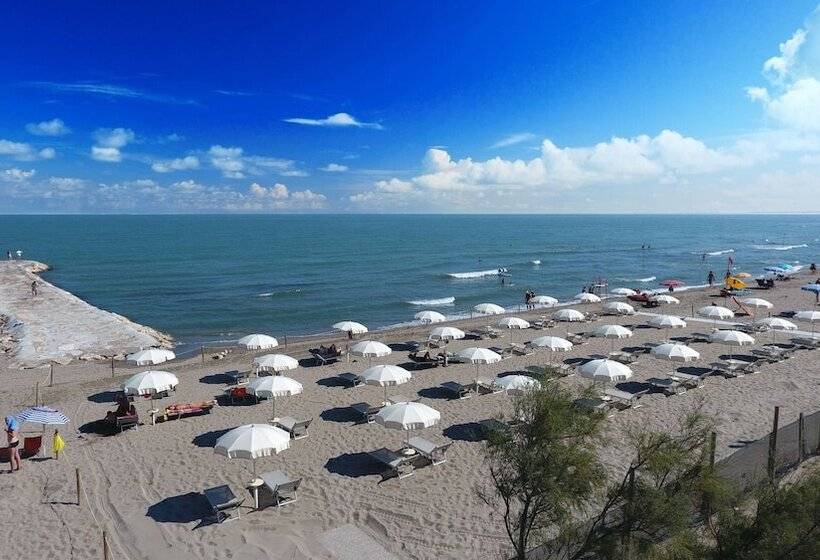 ホテル Happy Camp Rosapineta Camping Village