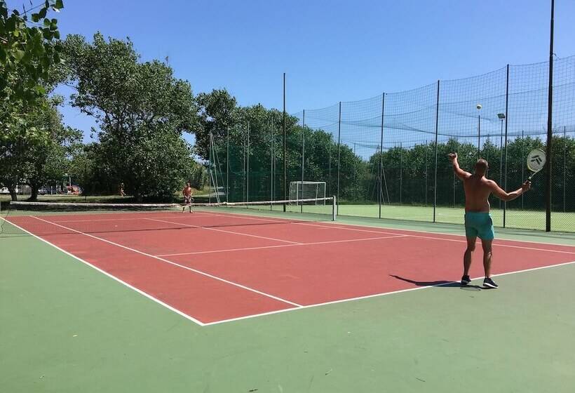 ホテル Happy Camp Rosapineta Camping Village