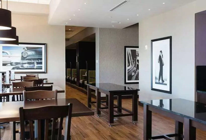 ホテル Hilton Garden Inn Madison Sun Prairie