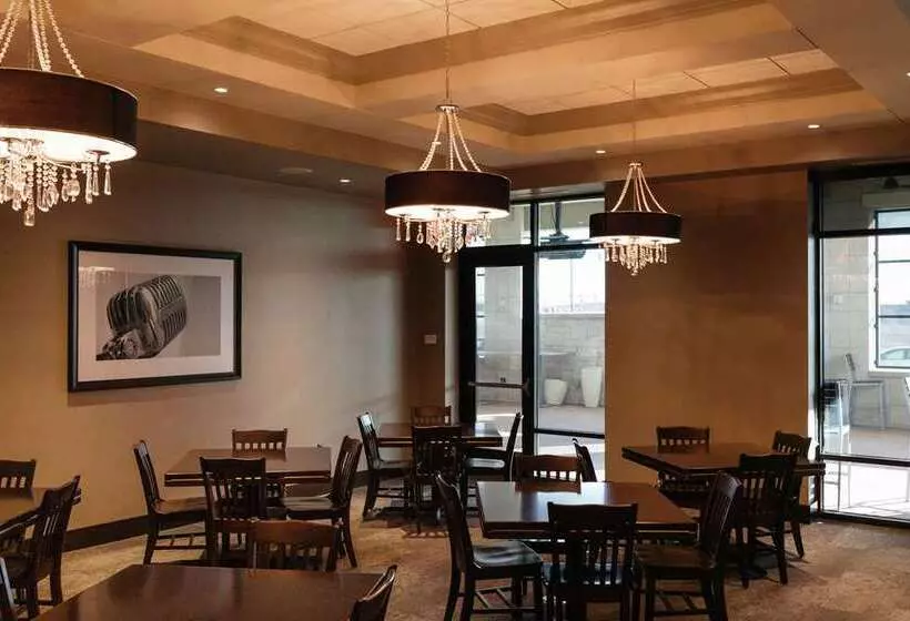 ホテル Hilton Garden Inn Madison Sun Prairie