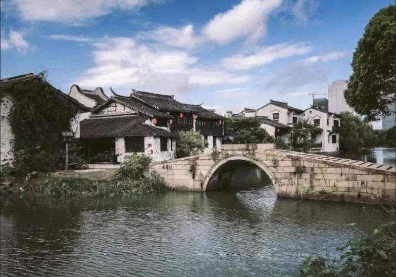 هتل Holiday Inn Wuxi Taihu New City