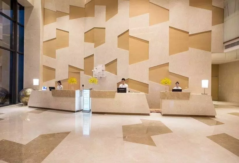 هتل Holiday Inn Wuxi Taihu New City