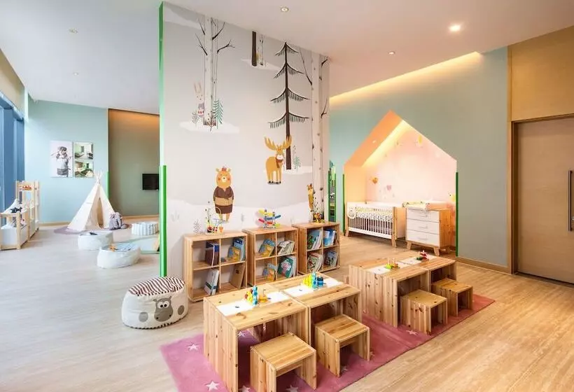 هتل Holiday Inn Wuxi Taihu New City