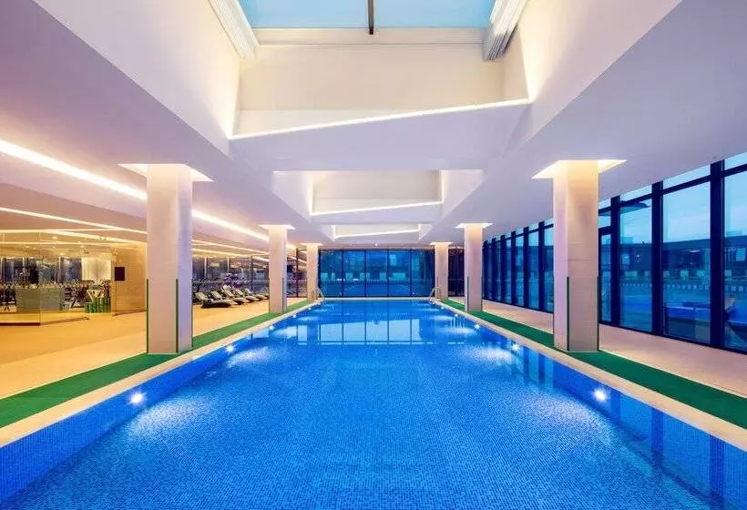 هتل Holiday Inn Wuxi Taihu New City