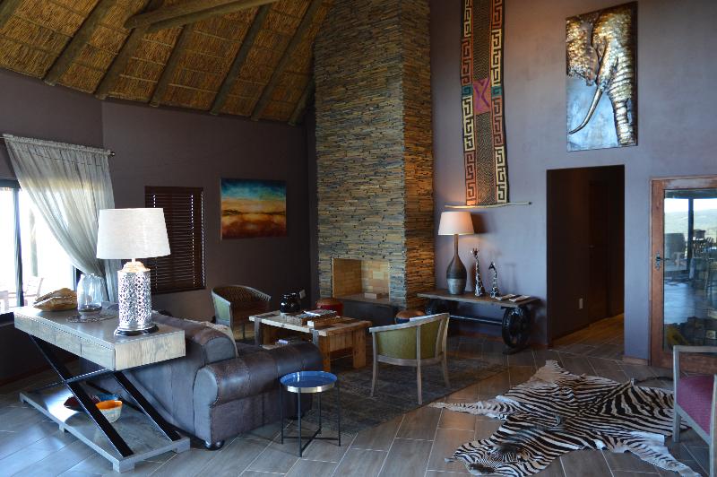 فندق J-bay Zebra Lodge