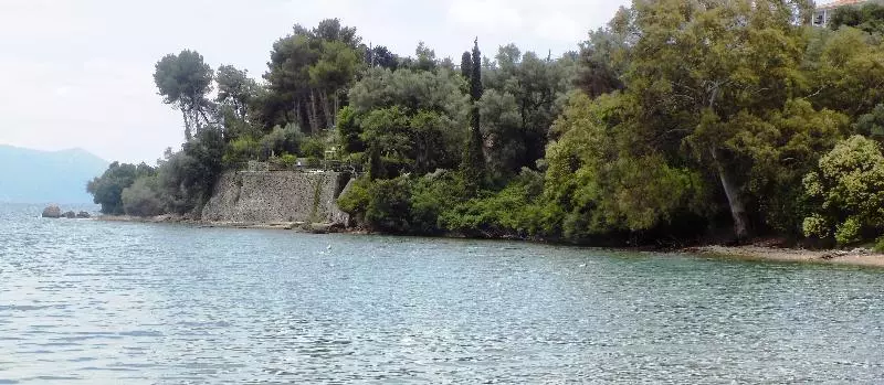 Hotelli Lefkada Beachfront Apartment