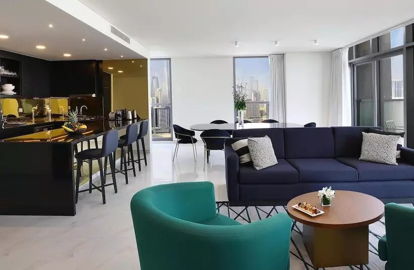 Hotel Millennium Atria Business Bay