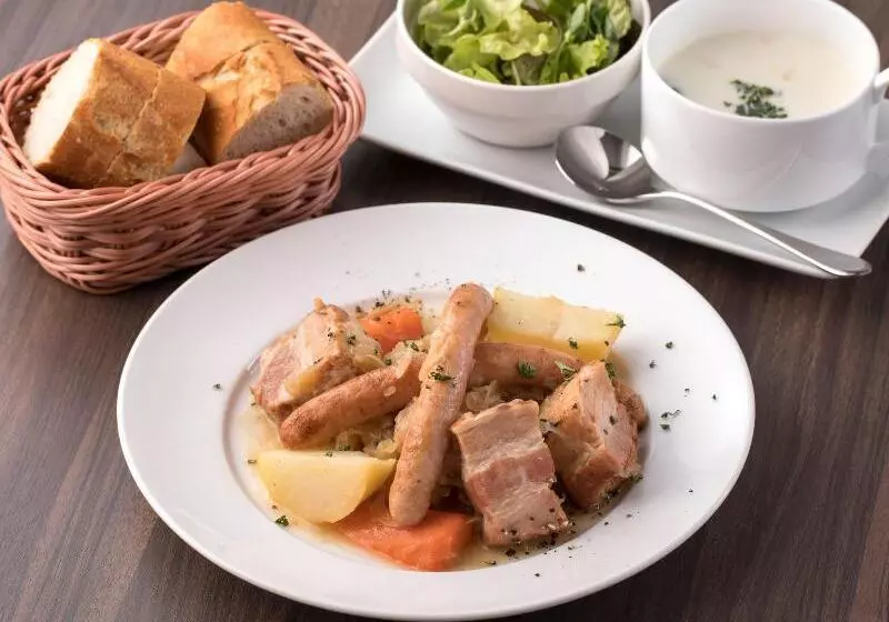 Hotelli Mystays Midosuji Honmachi