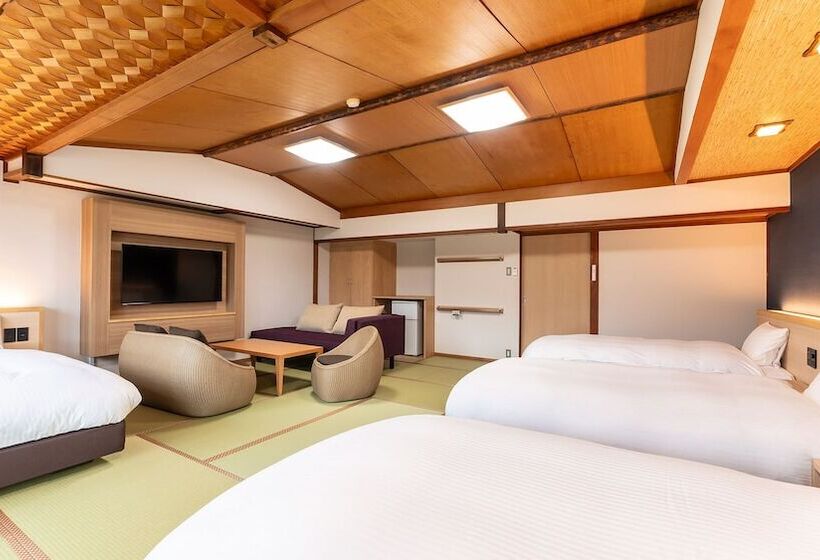 בית מלון כפרי Ooedo Onsen Monogatari Premium Kinosaki