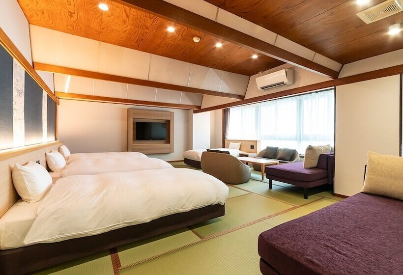 בית מלון כפרי Ooedo Onsen Monogatari Premium Kinosaki