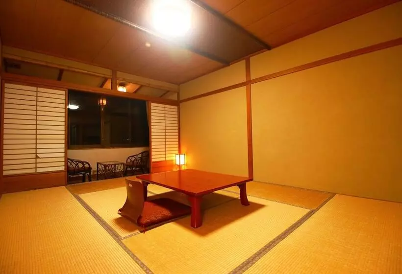 Hotelli Oyado Kagetsu