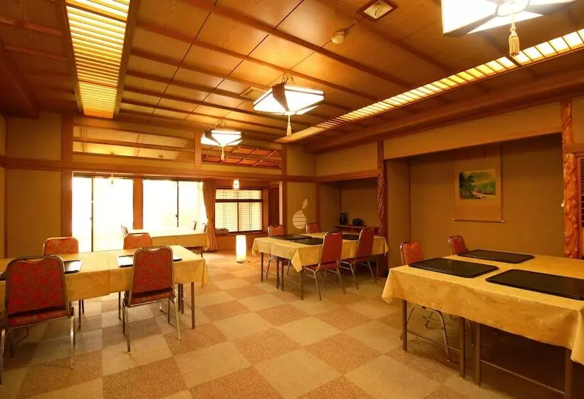 Hotelli Oyado Kagetsu