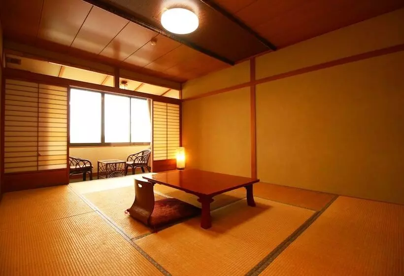 Hotelli Oyado Kagetsu