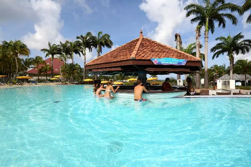 هتل Village De Vacances Sainte Luce, Mon Diams Grenat