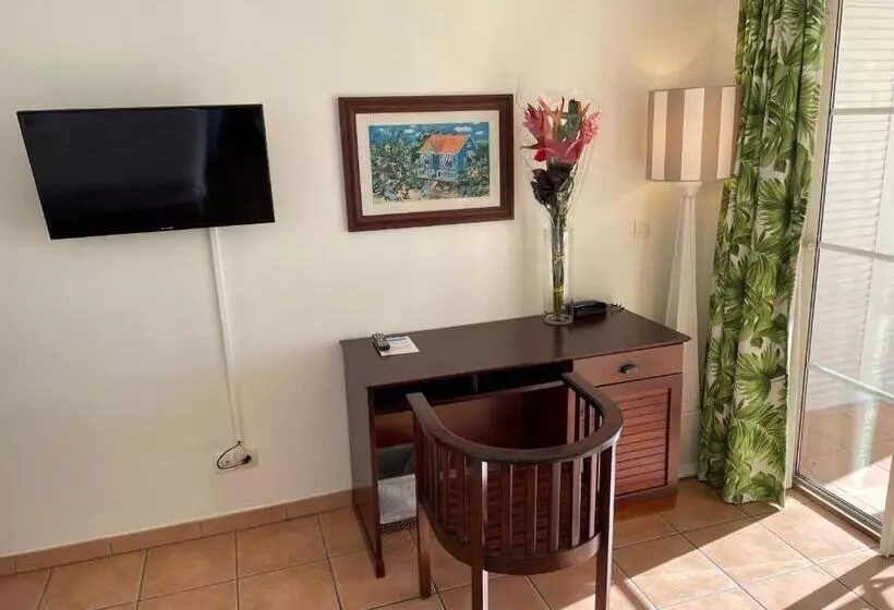 هتل Village De Vacances Sainte Luce, Mon Diams Grenat