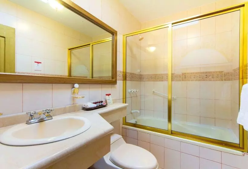 هتل Rincon De Puembo; Bw Signature Collection