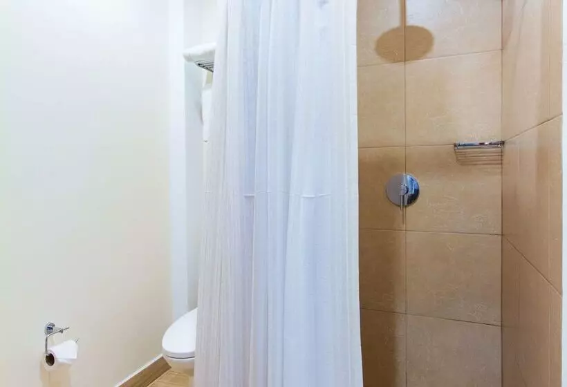 هتل Rincon De Puembo; Bw Signature Collection