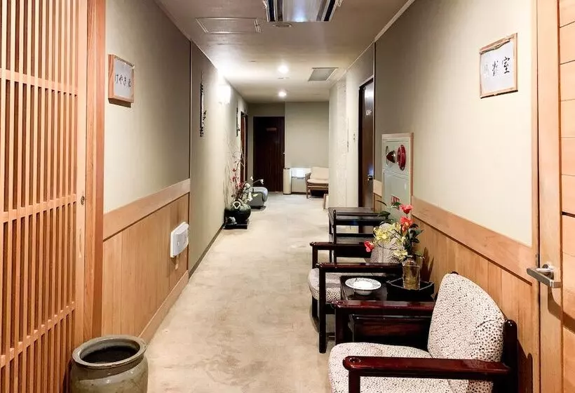 هتل Tabist Kappo Ryokan Ooriya Kochi
