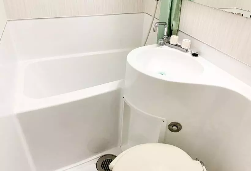 هتل Tabist Kappo Ryokan Ooriya Kochi
