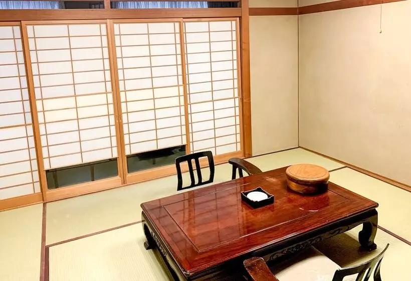 هتل Tabist Kappo Ryokan Ooriya Kochi