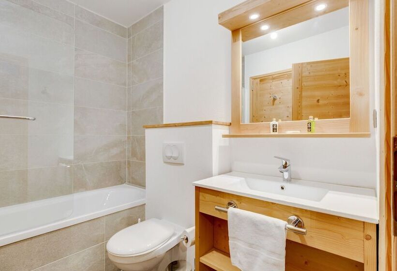 هتل Terresens Les Fermes Du Mont Blanc