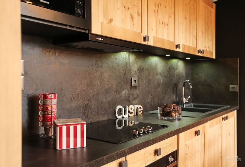 هتل Terresens Les Fermes Du Mont Blanc