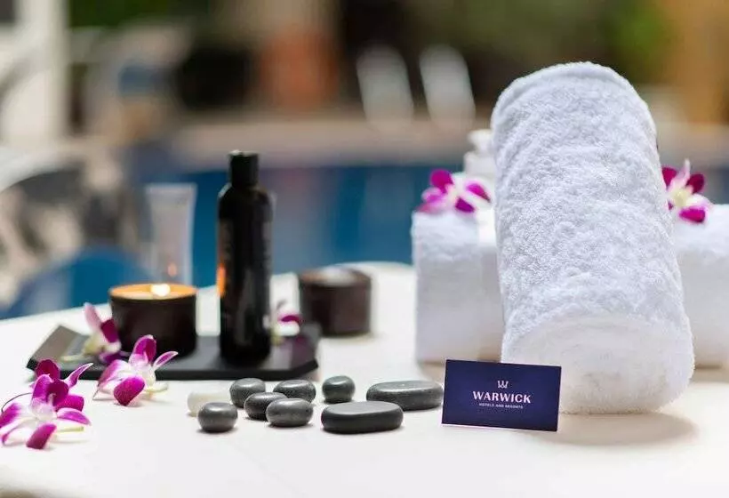 ホテル Warwick Al Khobar