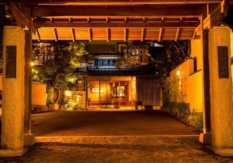 Hotelli Atami Onsen Yamaki Ryokan