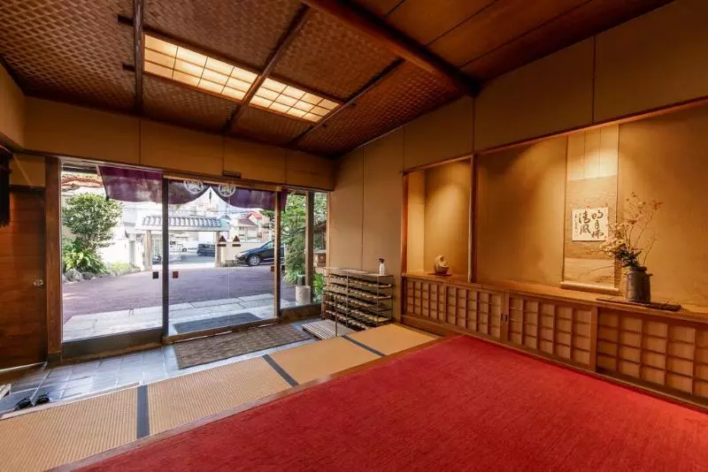 Hotelli Atami Onsen Yamaki Ryokan