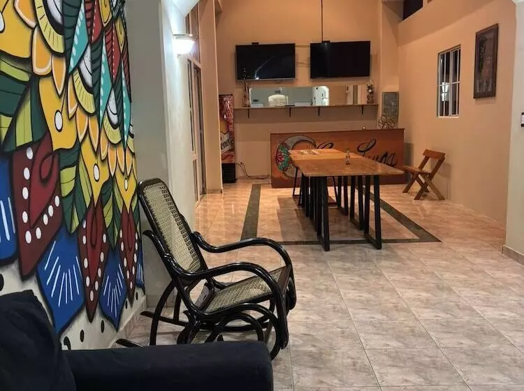 Hostal Casa Luna