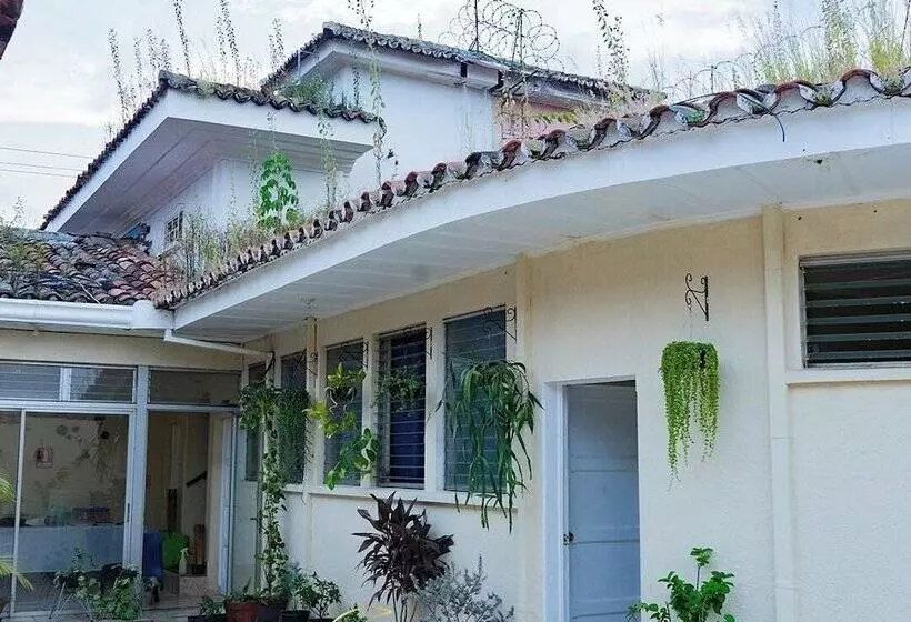 Hostal Casa Luna
