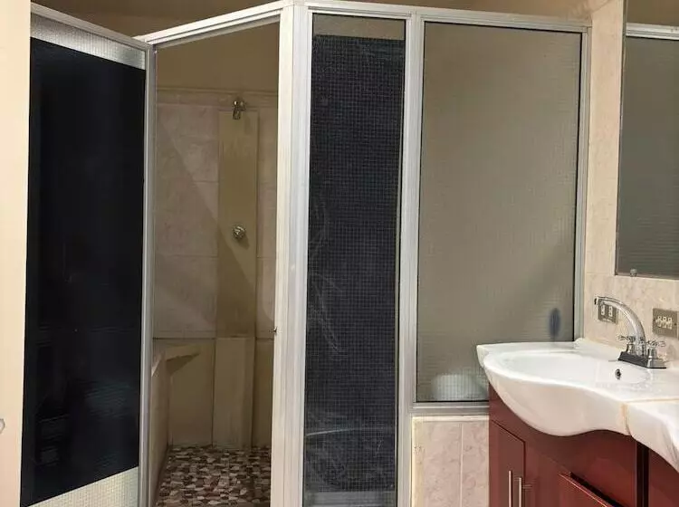 Hostal Casa Luna