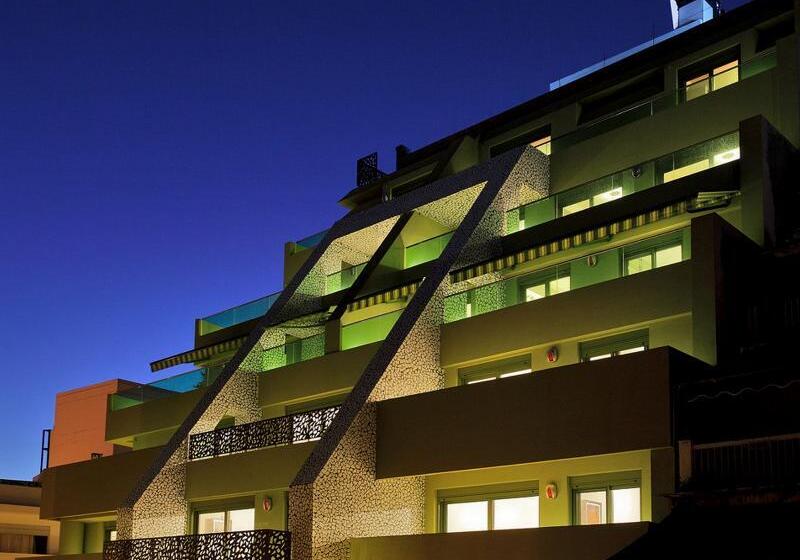 Athens Mosaico Suites & Apartments