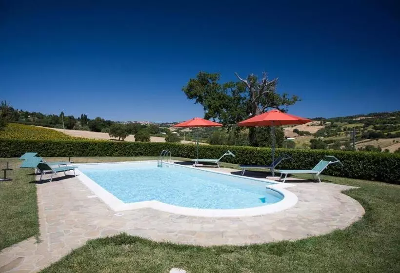 Hotelli Azienda Agrituristica Le Bucoliche