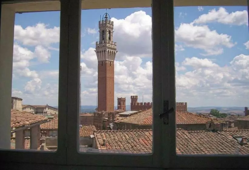 هتل B&b Simonetta Siena