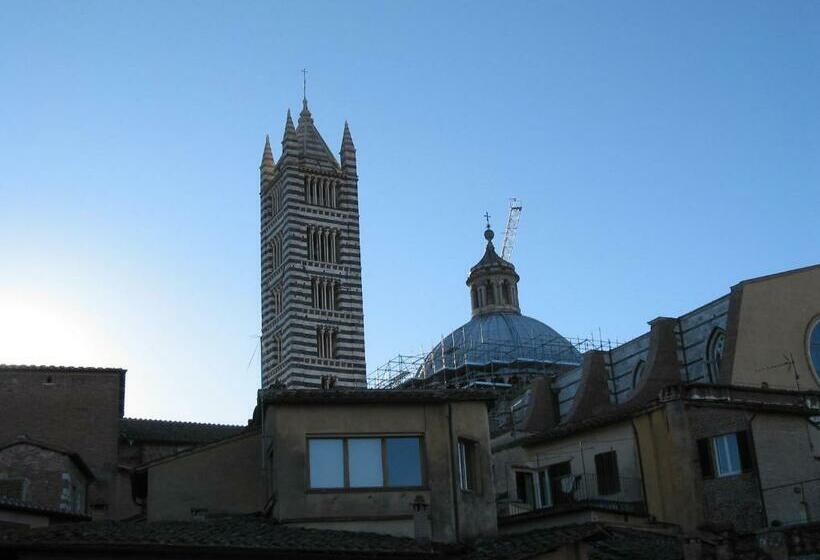 Отель B&b Simonetta Siena