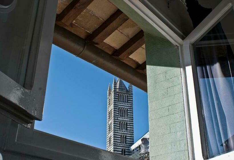 Отель B&b Simonetta Siena