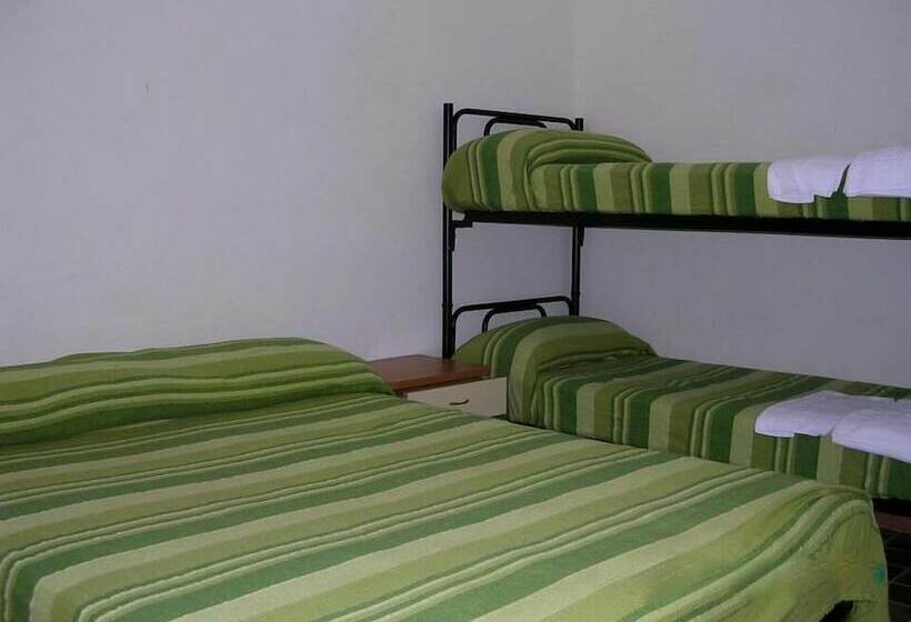 فندق Camping Golfo Dell Asinara