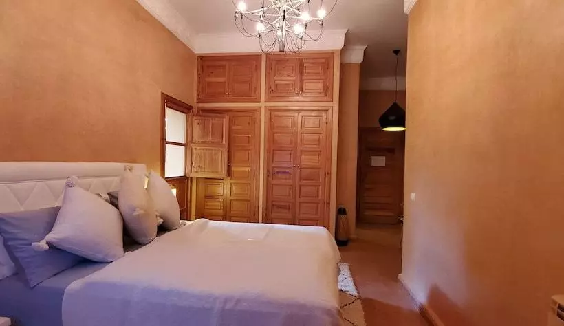 Hotelli Dar Gonzo Resort & Spa