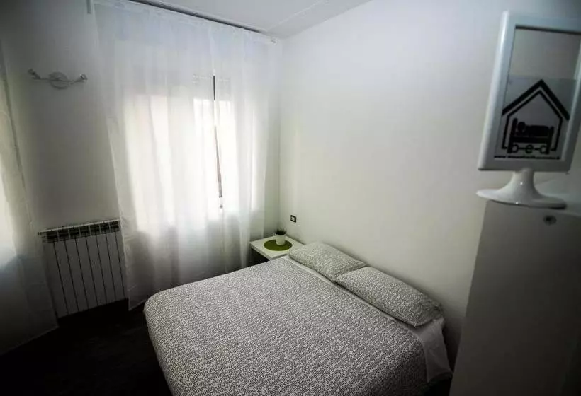 هتل Green Bed Bergamo Guest House & Residence
