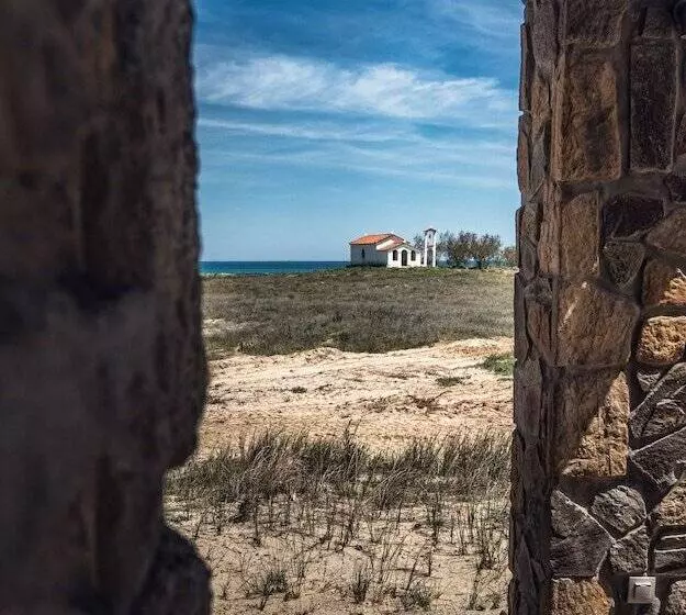 Hotelli Keros Blue   Luxury In Wilderness