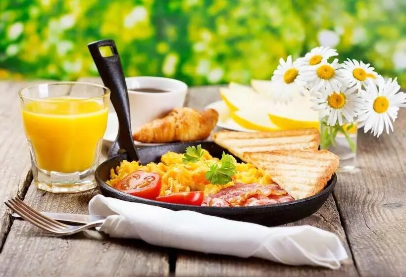 Hotelli Keros Blue   Luxury In Wilderness