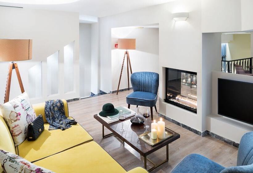 ホテル Legacy Gastro Suites