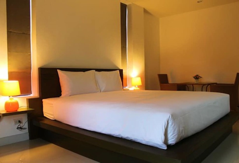 Отель Mamatel Boutique