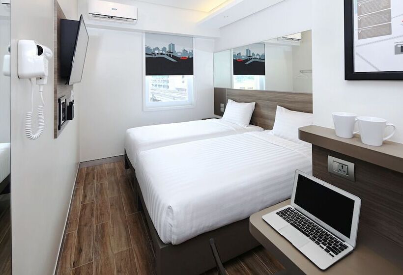 Hotel Red Planet Cubao Aurora Boulevard
